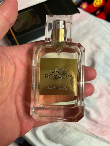 Customer photo review of Grey Vetiver (Inspired) - Grey Royalty