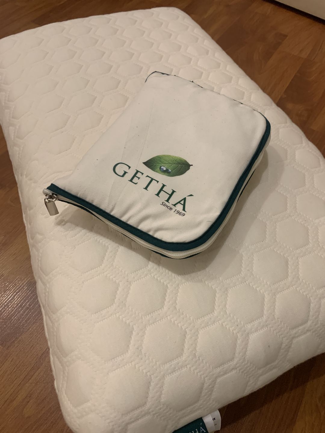 Customer photo review of Getha Organic Cotton Latex Pillow