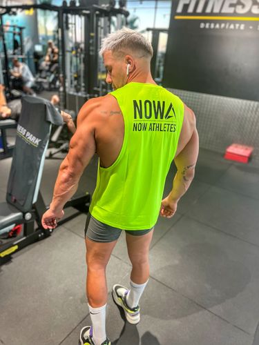 Customer photo review of Elite Nowa Tank - Neon