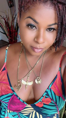 Customer photo review of Auset / Isis