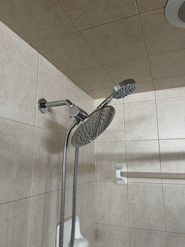 Customer photo review of 1-Spray Dual Shower Head Set