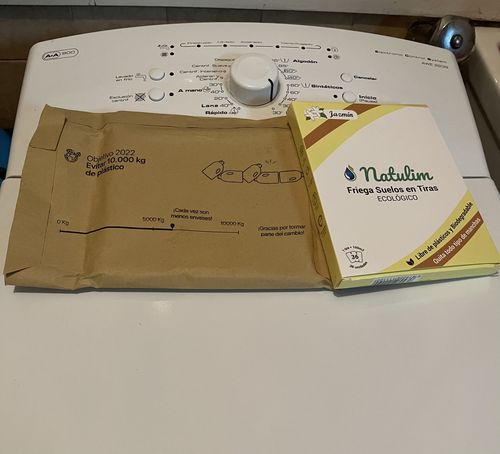 Customer photo review of Eco-Tiras de Detergente 40 lavados Natulim