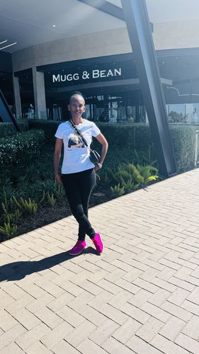 Customer photo review of Fuschia Pink Ladies Vellies