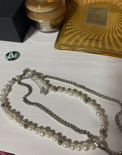 Customer photo review of Steal Ur Crush Layered Necklace