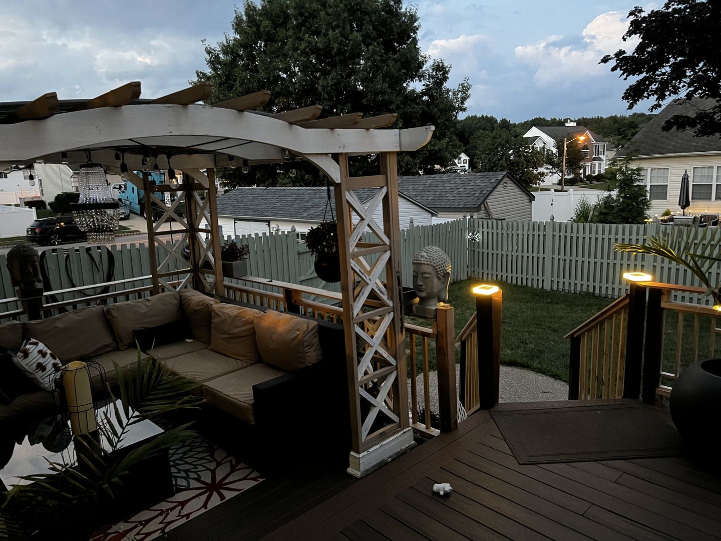 Customer photo review of TSUN 5x5 inch Solar Post Lights Three-Color Switch