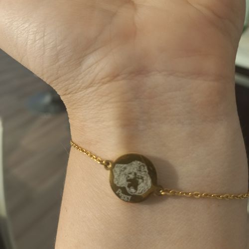 Customer photo review of Zapestnica: Pet Portrait