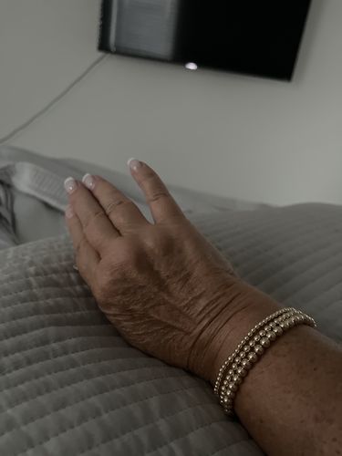 Customer photo review of juno bracelet triple stack (3+4+5mm)