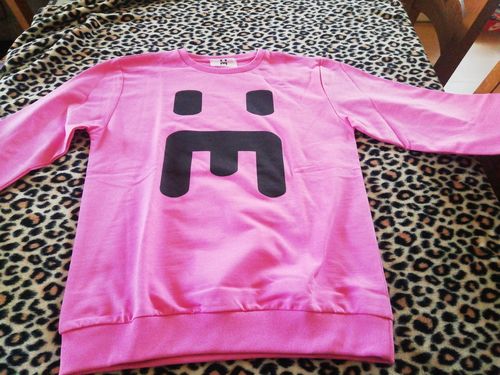 Customer photo review of Felpa Maxi logo bubble