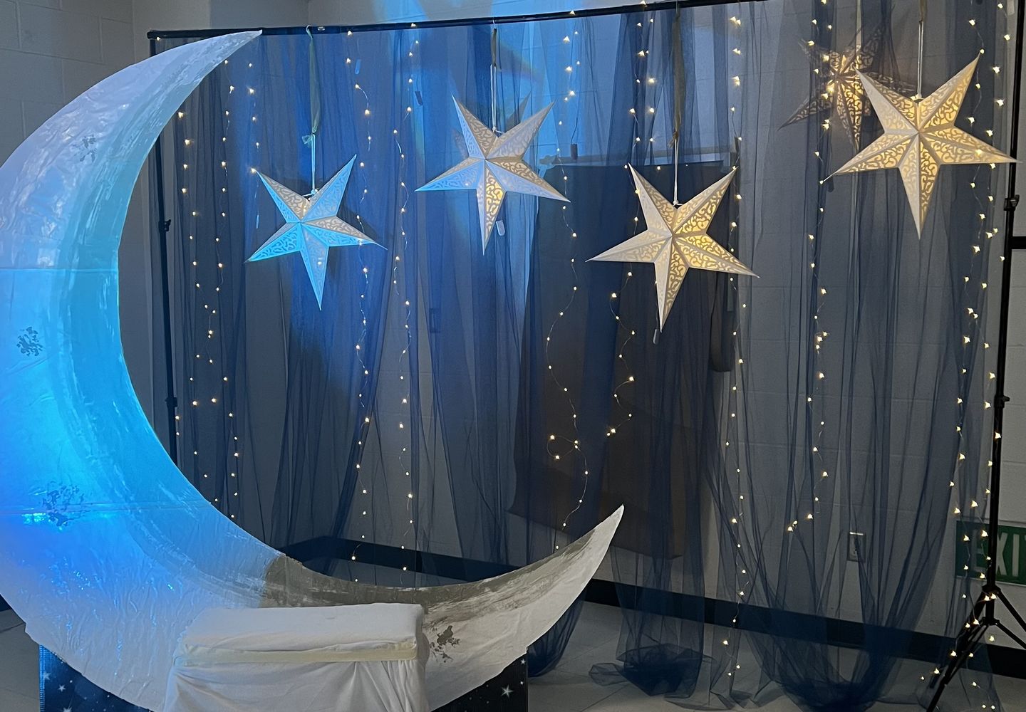 Customer photo review of 24" Atomic White Paper Star Lantern, Hanging Wedding & Party Decoration