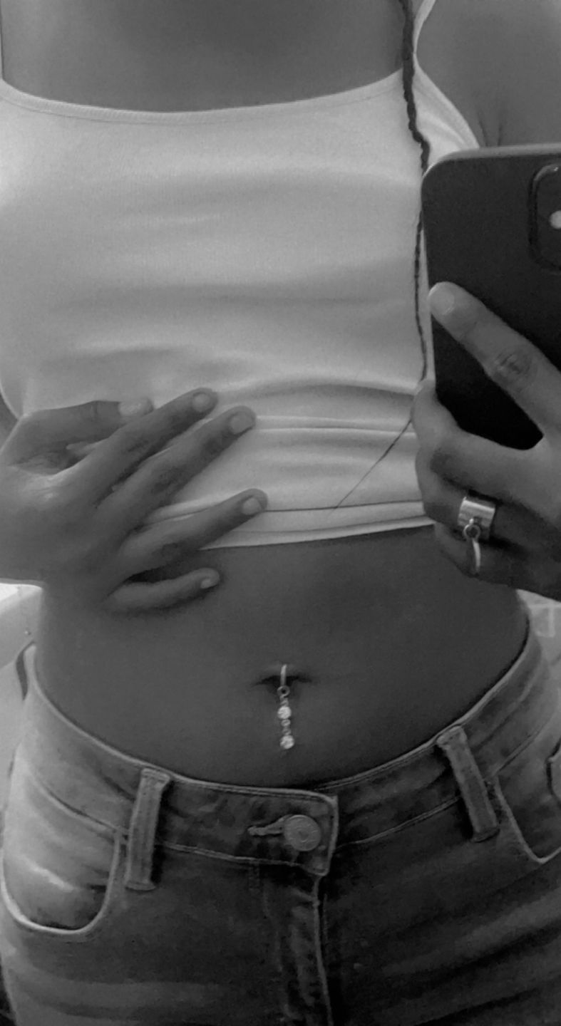 Customer photo review of Faux piercing Ariel