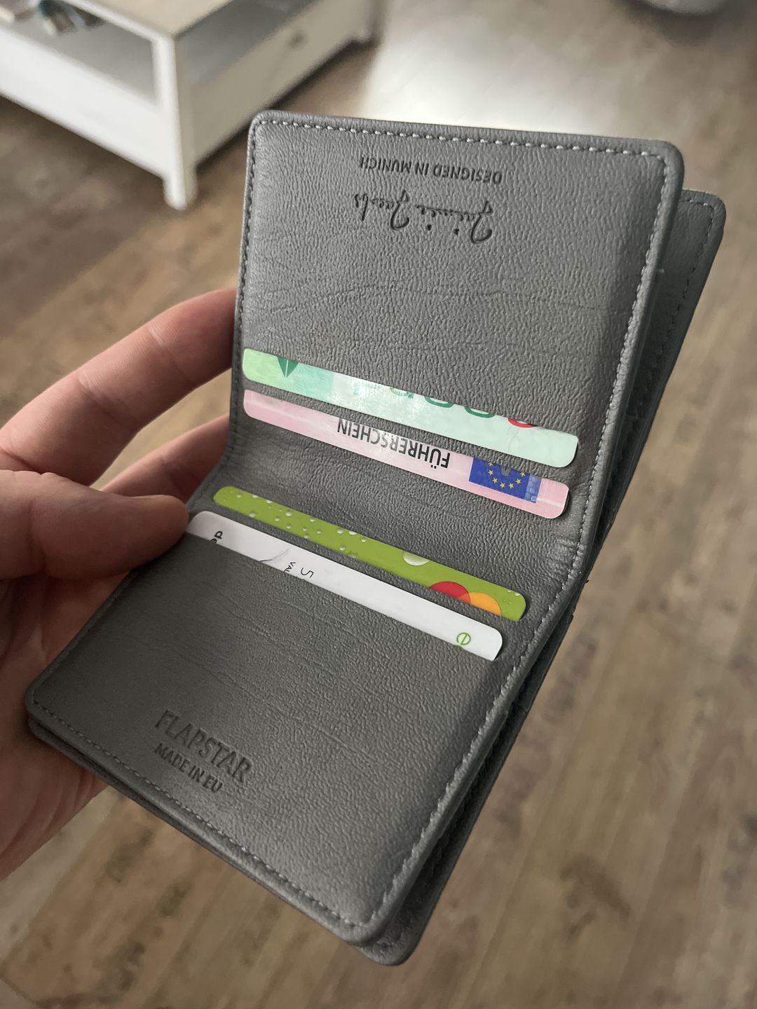 Customer photo review of Flapstar Magic Wallet with coin pocket