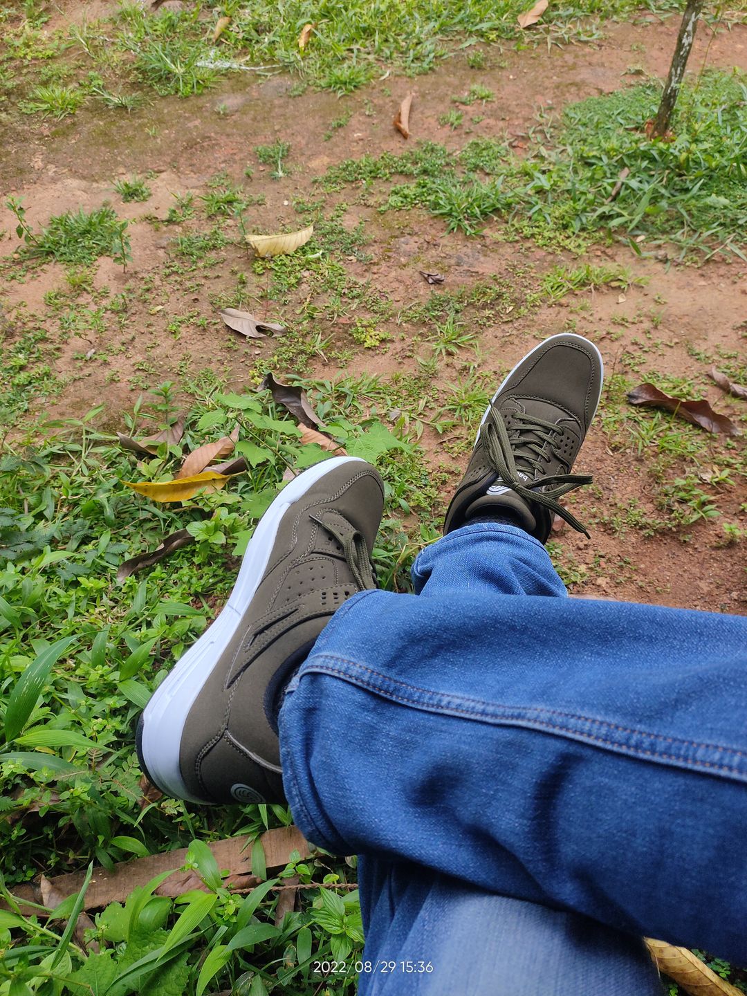 Customer photo review of Bacca Bucci ULTRAFORCE Mid-top Athletic-Inspired Casual Shoes