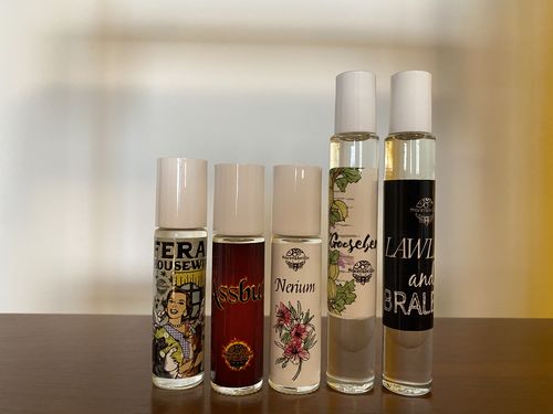Customer photo review of Set of 5 10ml rollerballs