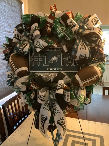 Customer photo review of Case (12) of 15"Wire,25"Oad-Pencil Work Wreath X18 Ties, Tt Green XX750360, Bulk Buy