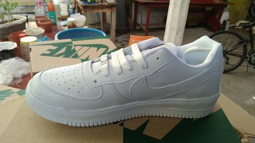 Customer photo review of Tenis 270 Blanco Negro Rojo