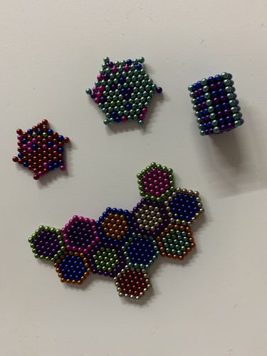 Customer photo review of SPEKS SPECTRUM RAINBOW Magnetic balls