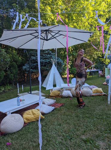 Customer photo review of Square neck self tie strap bustier crop top