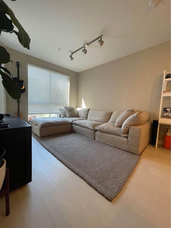Customer photo review of Cloud Classic Modular | Customizable Corner Sofa Feather Down
