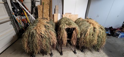 Customer photo review of Hunting Blind Raffia Grass (Pack)