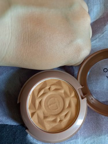 Customer photo review of O.TWO.O POWDER BLUSH