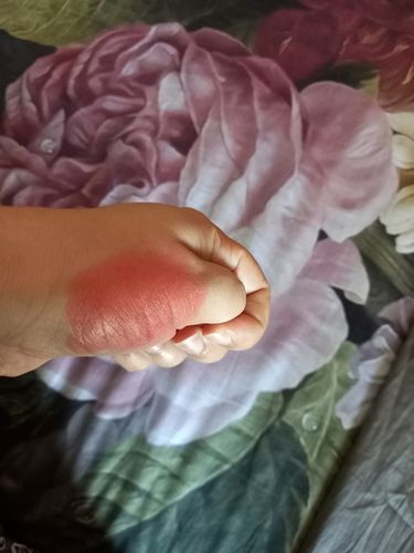 Customer photo review of O.TWO.O LIQUID BLUSH