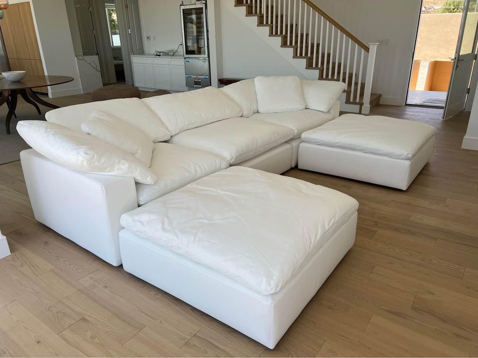 Customer photo review of Cloud Classic | 5-Piece Closed Modular Sofa