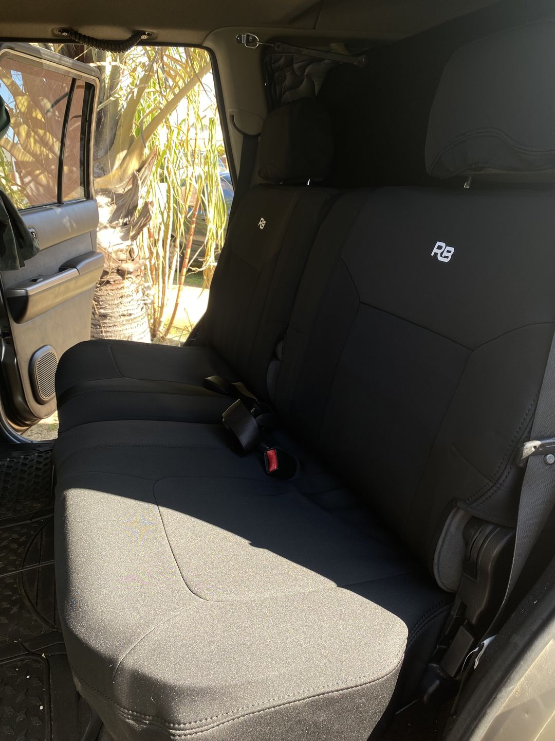 Customer photo review of Nissan Patrol GU Wagon Neoprene 2x Front Seat Covers (Made to Order)