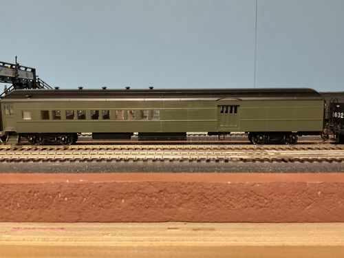 Customer photo review of New York Central #304 with 4-Window Door - HO Scale