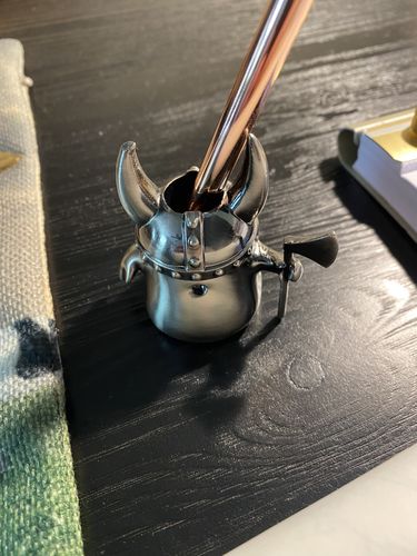Customer photo review of Viking Wacom Penholder