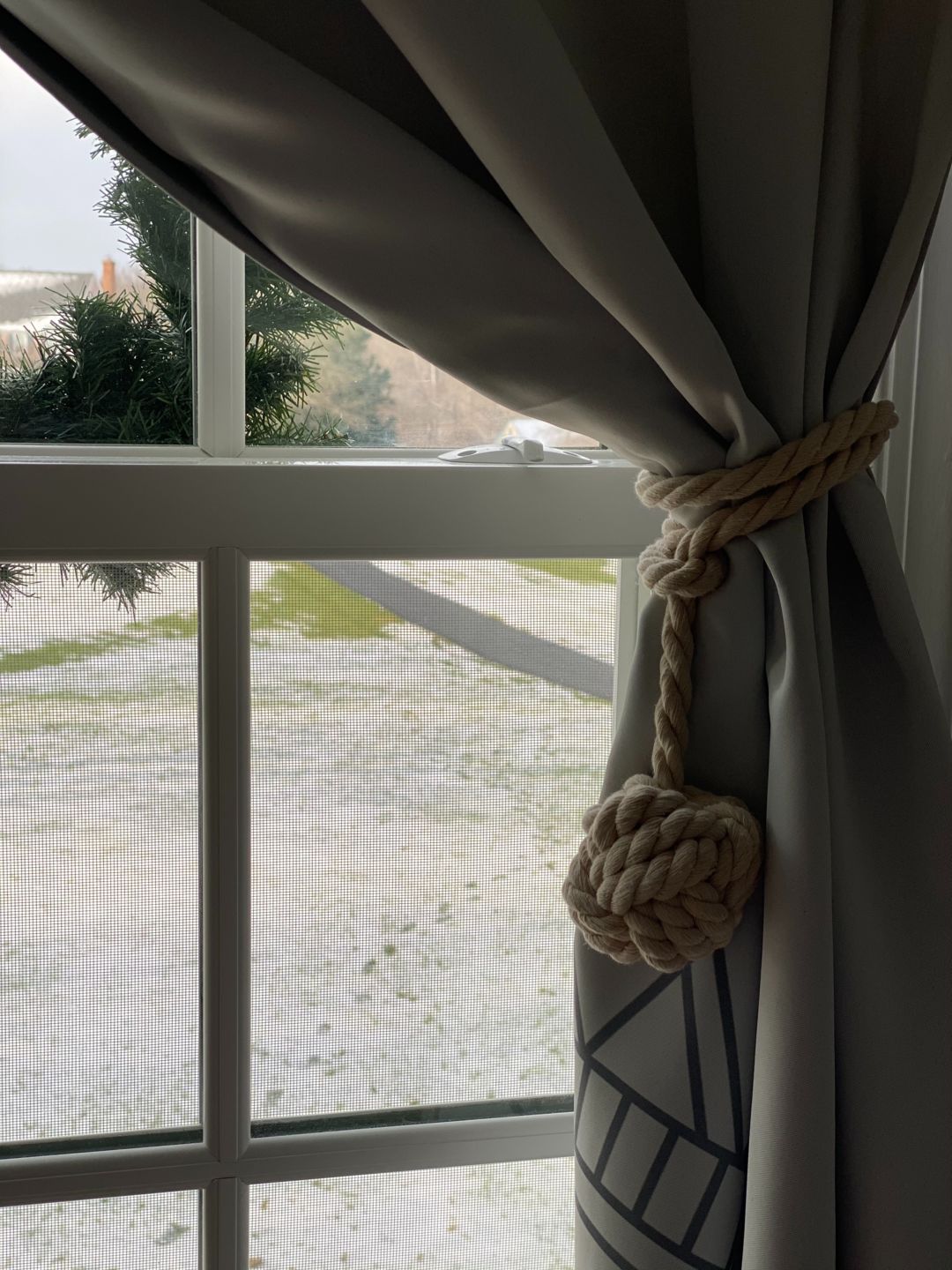 Customer photo review of 1 Pcs Macrame Curtain Tiebacks Clips