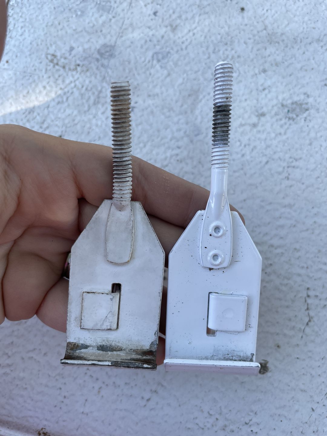 Customer photo review of Locking Roof and Storage Box Latch White