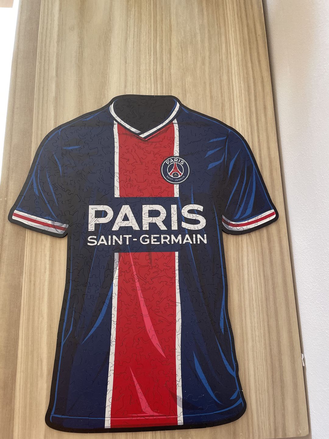 Customer photo review of Maillot PSG® - Puzzle Officiel en Bois