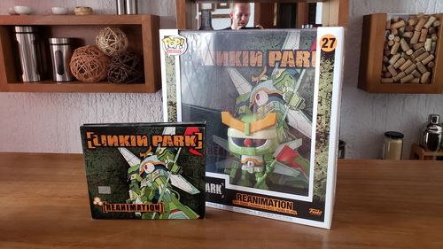 Customer photo review of 27 FUNKO POP albums : Linkin Park reanimation