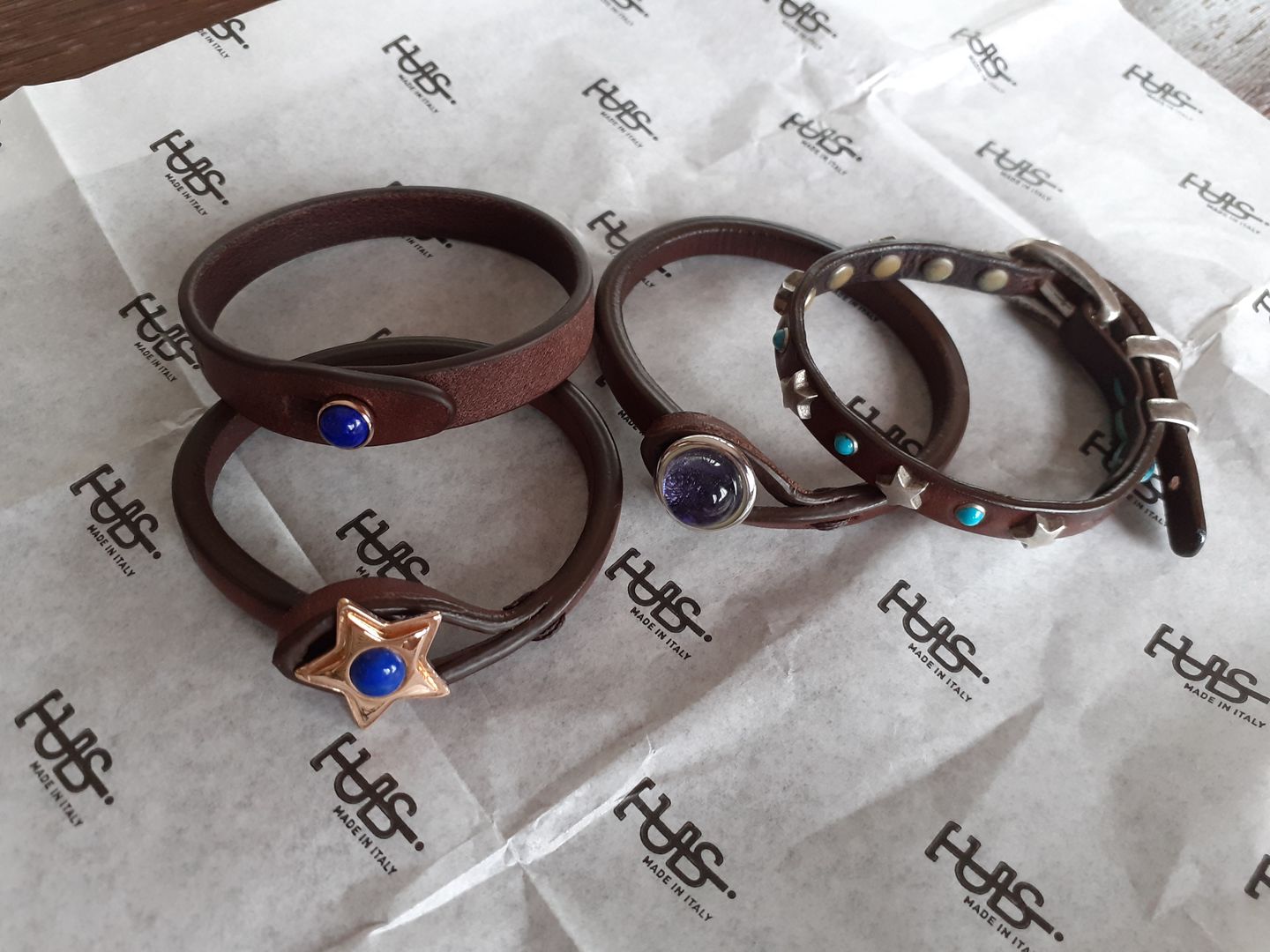Customer photo review of Bracciale pelle io Lapislazzuli Tulsi
