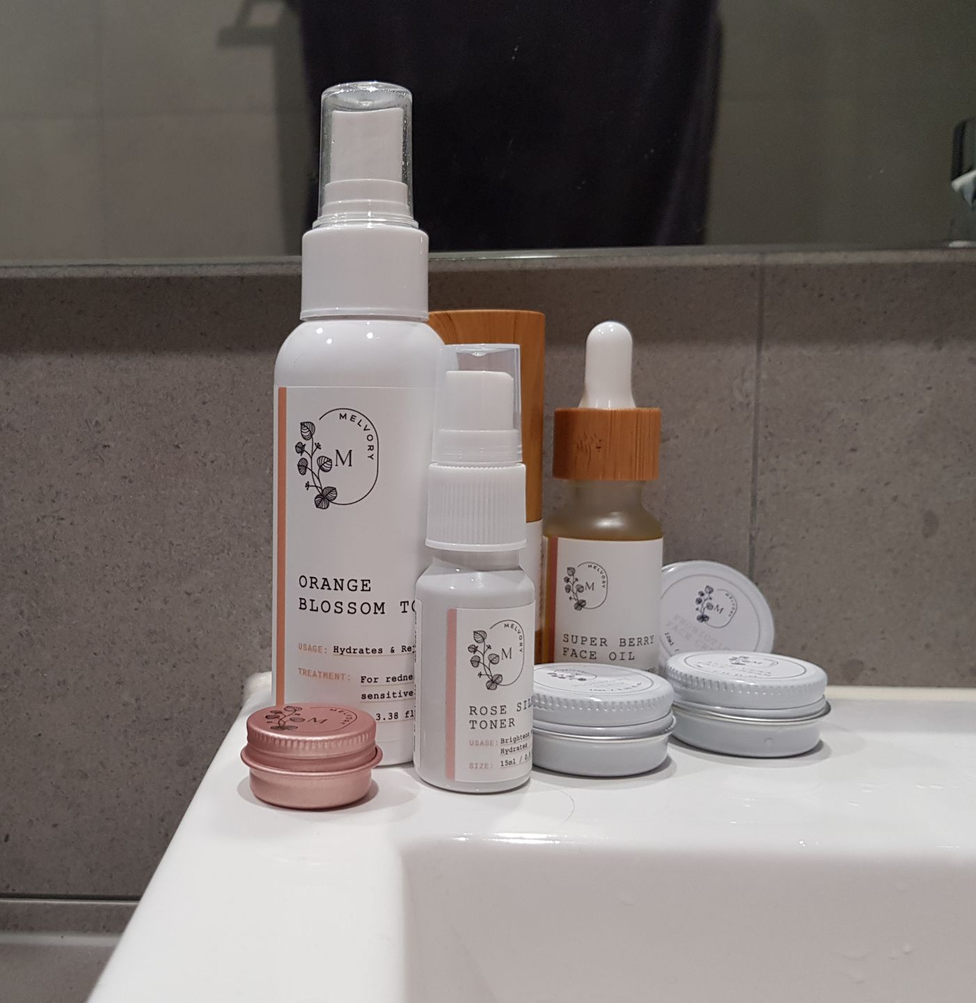 Customer photo review of Melvory Minis