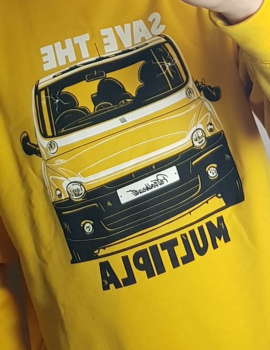 Customer photo review of SAVE THE MULTIPLA | SWEATSHIRT