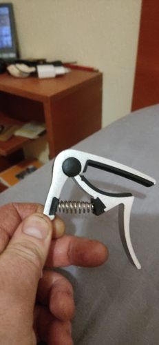 Customer photo review of GGC-06 Metal Guitar Capo