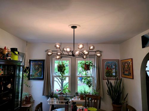 Customer photo review of Modern 15-Light Glass Sputnik Sphere Chandelier