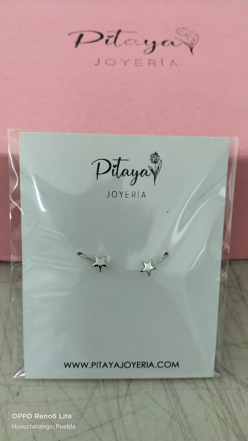 Customer photo review of Aretes Lucy