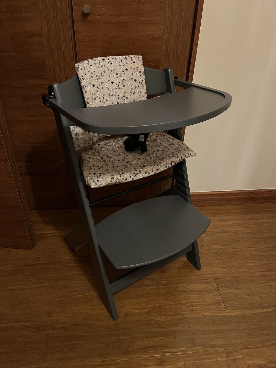 Customer photo review of Silla de comer evolutiva Enock Kinderkraft