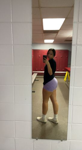 Customer photo review of Lilac Camo Seamless Biker Shorts