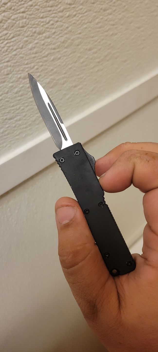 Customer photo review of Monthly Knife Subscription