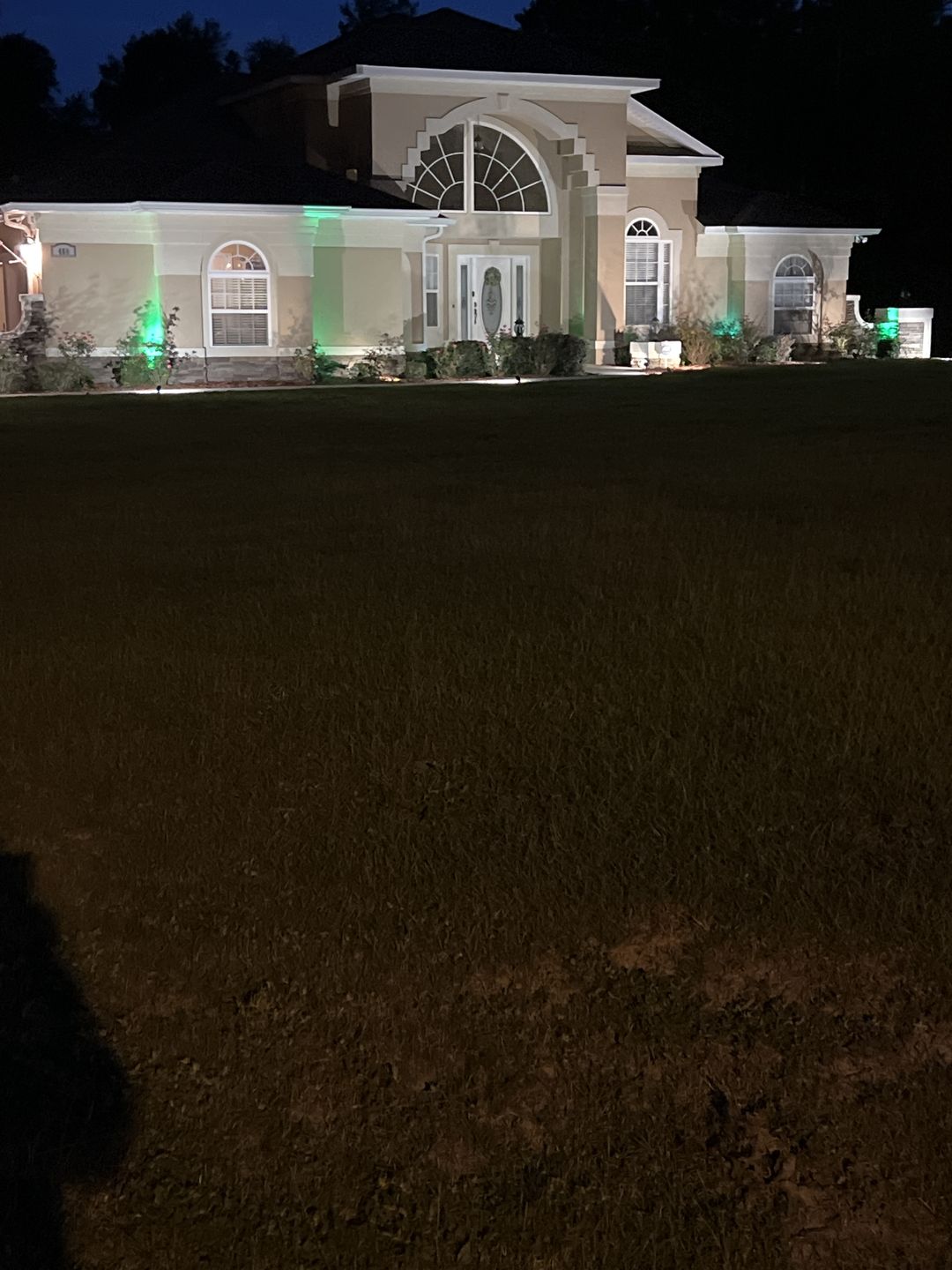 Customer photo review of TSUN 4/7 LEDs Outdoor Solar Spot Lights