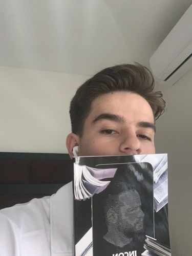 Customer photo review of Libro Incongruencias Pseudointelectuales Última Edición