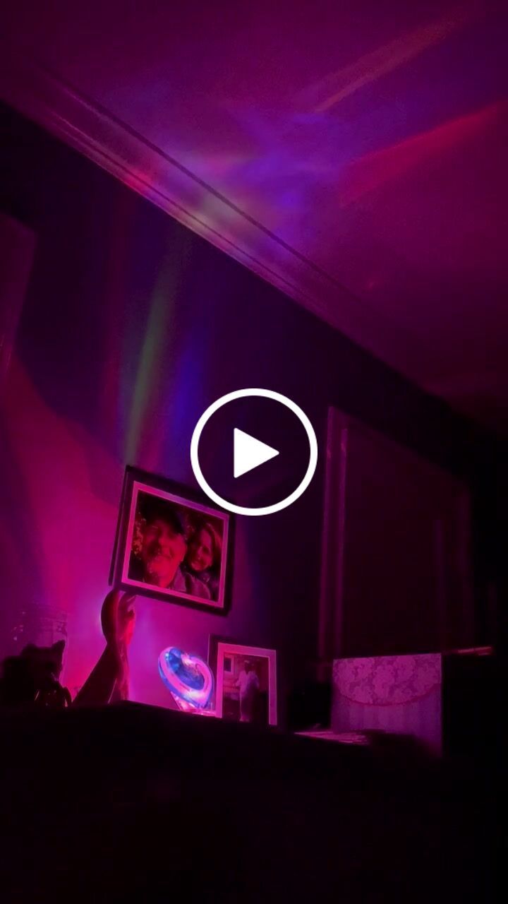 Customer video review of Multi-Color Lucite Light Stand