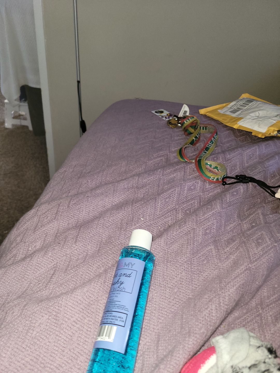 Customer photo review of Wet And Gushy