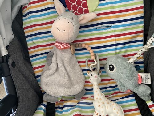 Customer photo review of Kit Chupete Dusty blue y Gris Nenina & Co