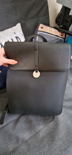 Customer photo review of Cosmopolitan - All Black