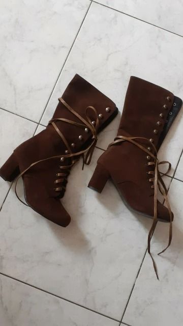 Customer photo review of Steampunk lace-up boots