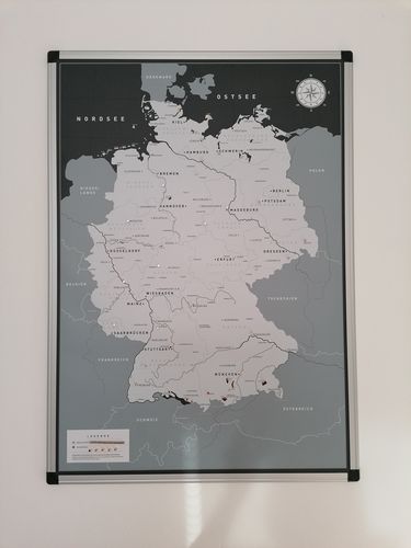 Customer photo review of Magnet Set -  2x15 Magnete zum markieren der Reiseziele